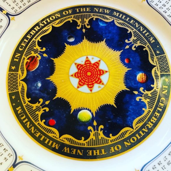 　MILLENNIUM　CALENDAR PLATE 2001 Wedgwood Calendar Plate 2001 Millennium the Sciences